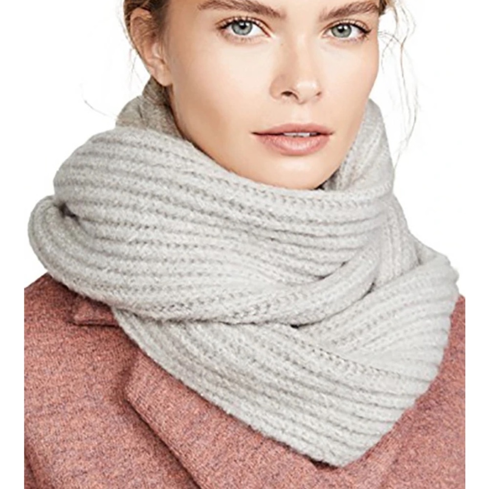 Hat Attack Lodge Loop‎ Scard Knit Grey NWT